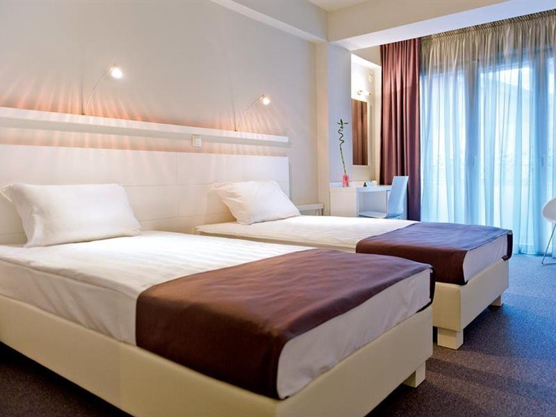 Leonardo Hotel Skopje Exterior photo