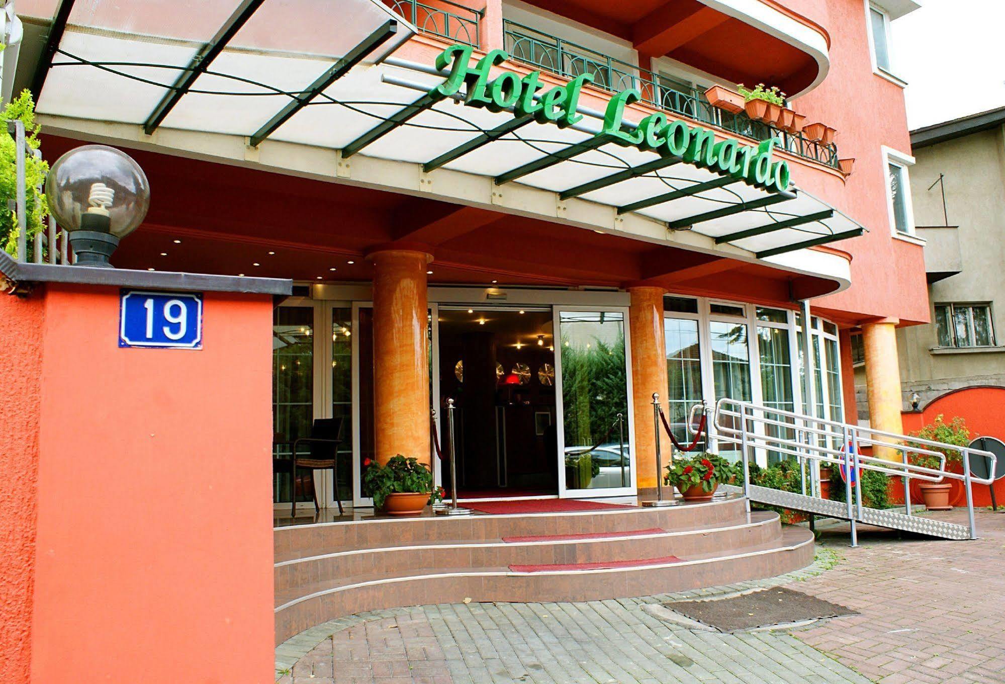 Leonardo Hotel Skopje Exterior photo