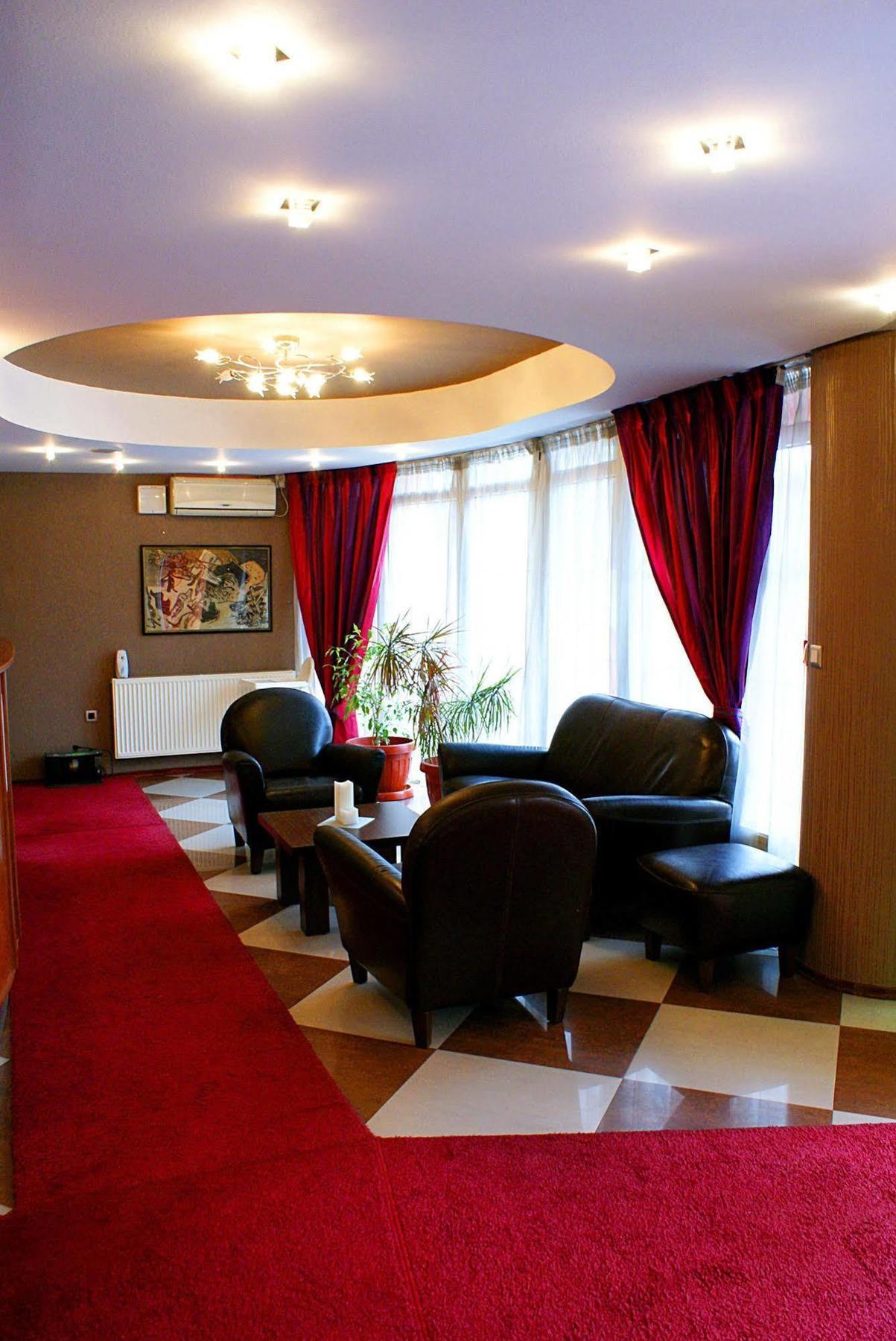Leonardo Hotel Skopje Exterior photo